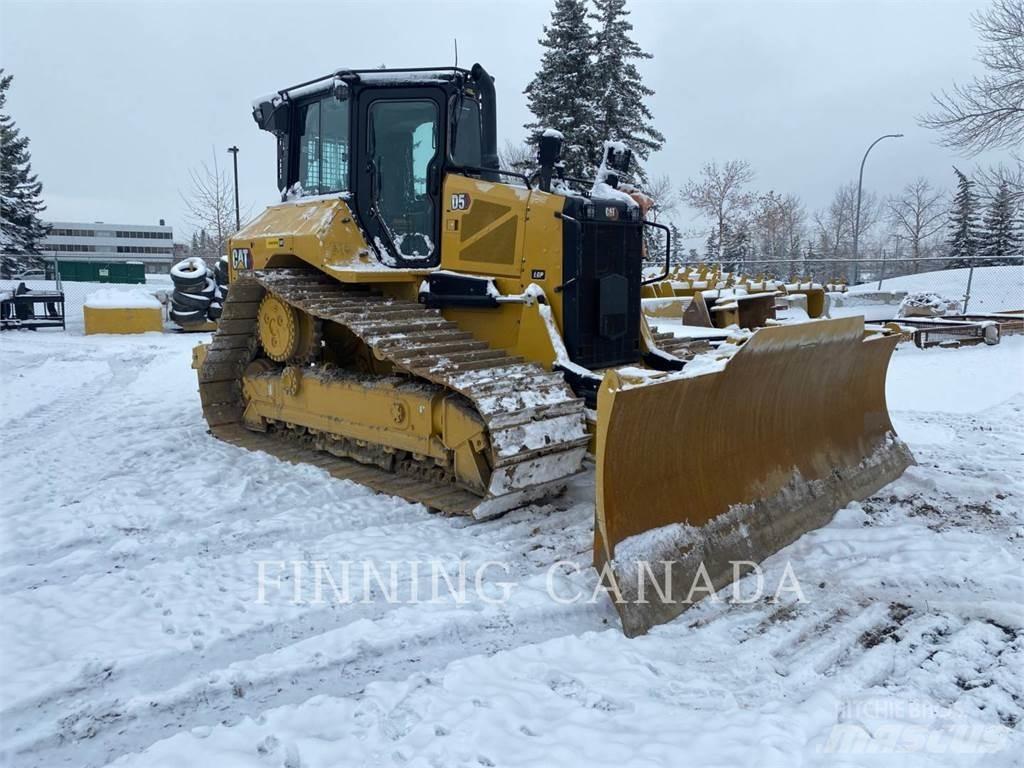 CAT D5-17 Crawler dozers