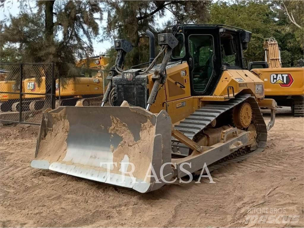CAT D5-17 Crawler dozers