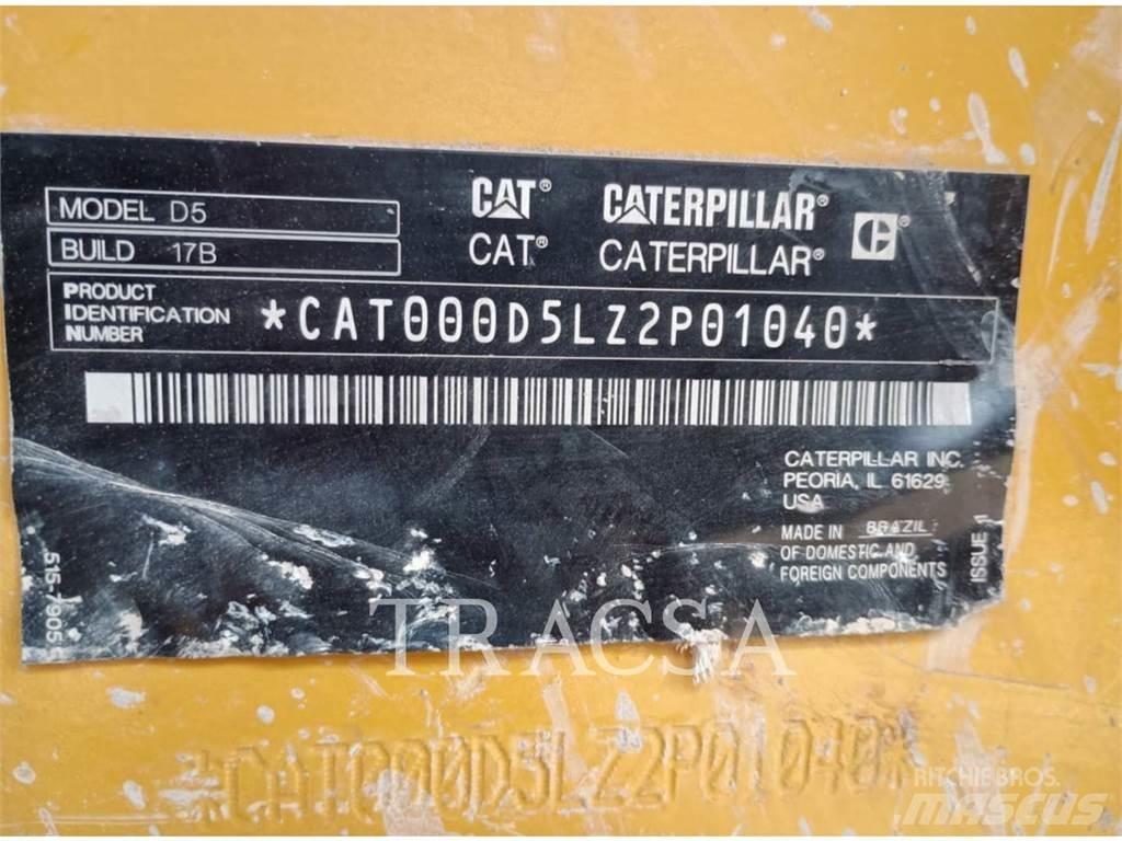 CAT D5-17 Crawler dozers