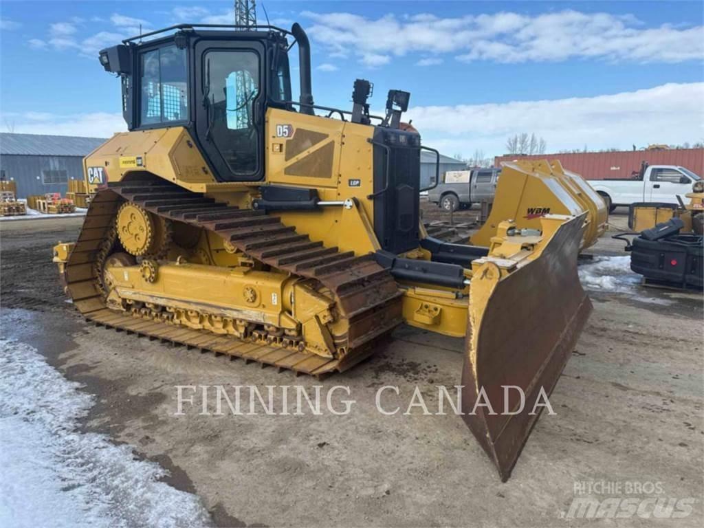 CAT D5-17 Crawler dozers