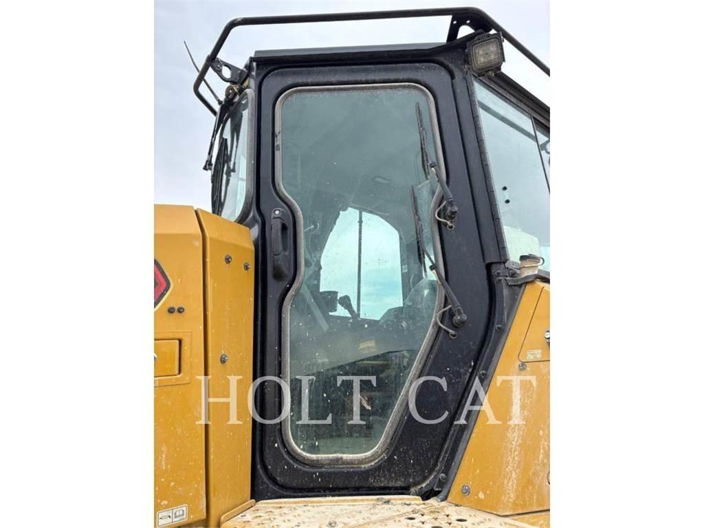 CAT D5 VP Crawler dozers