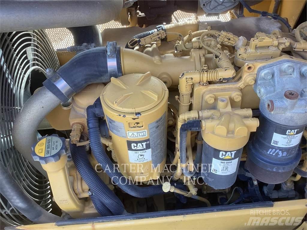 CAT D5K2LGP Crawler dozers