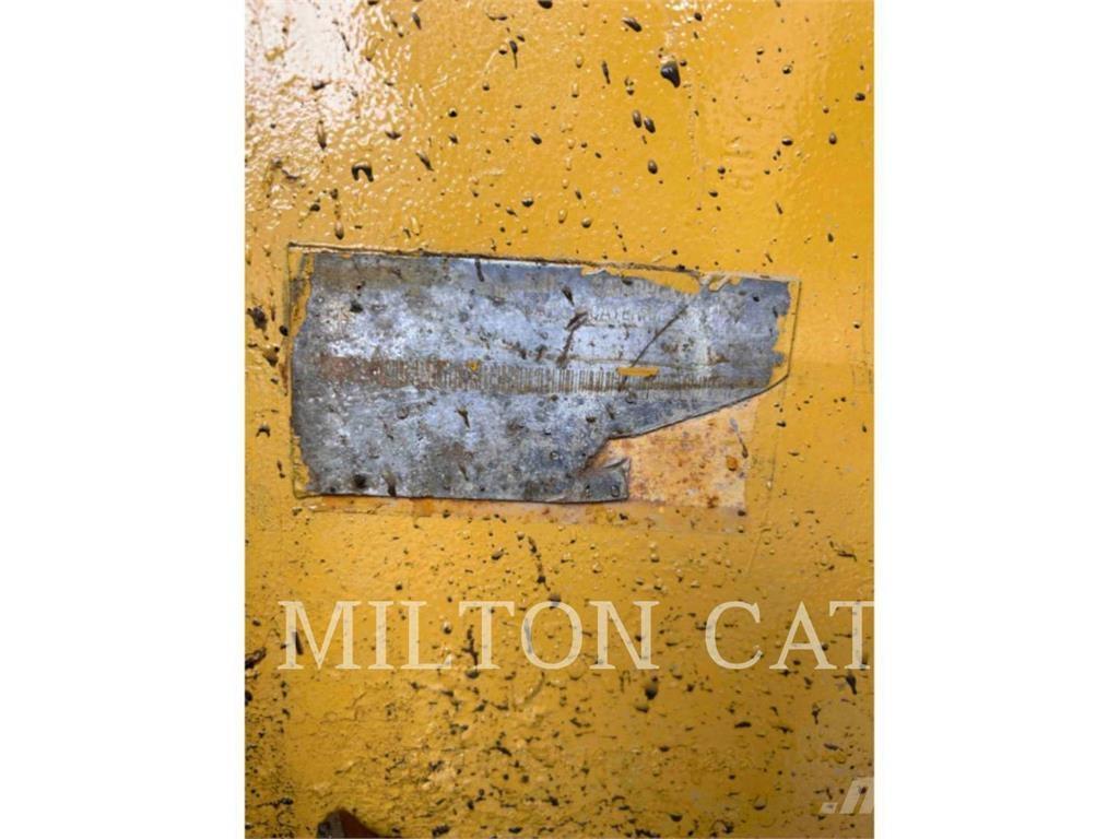 CAT D5NLGP Crawler dozers