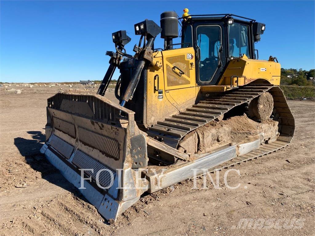CAT D6-20 Crawler dozers