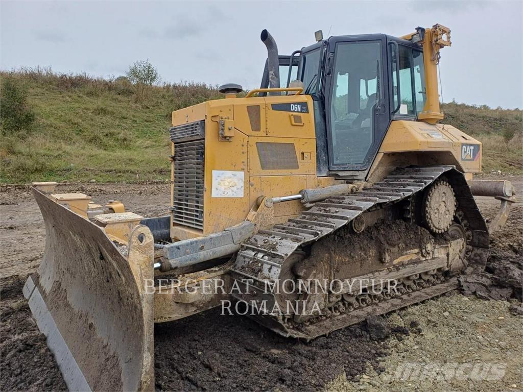 CAT D6NXL Crawler dozers