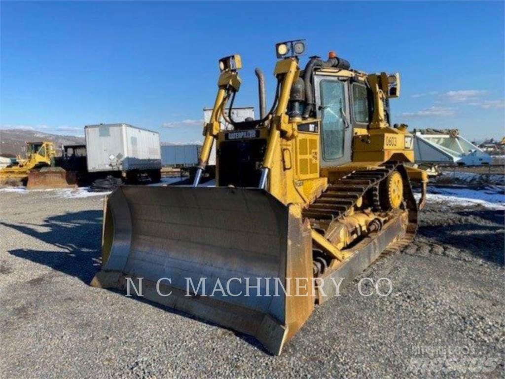 CAT D6T Crawler dozers