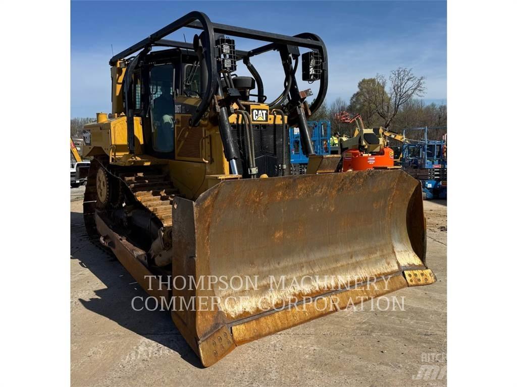 CAT D6T Crawler dozers
