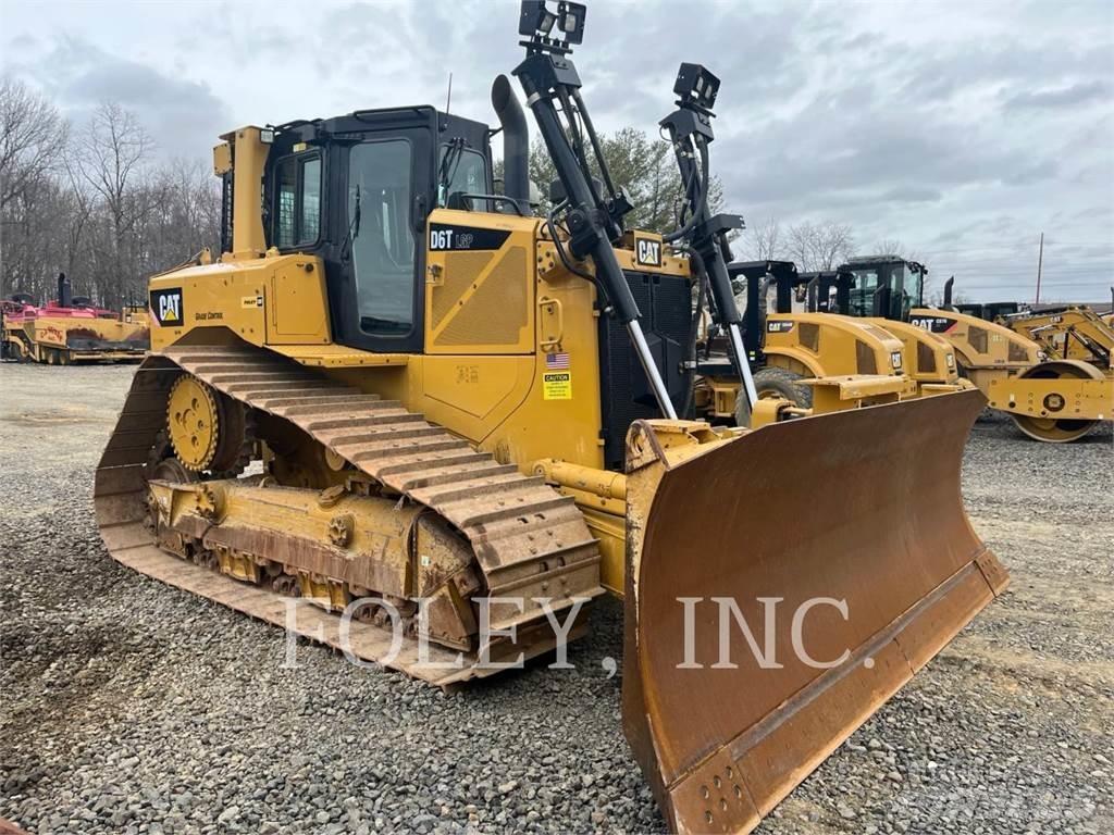 CAT D6TVP Crawler dozers