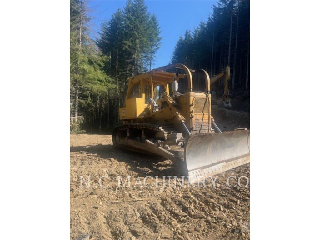 CAT D7G Crawler dozers