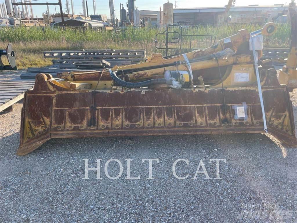 CAT D8 MS Crawler dozers