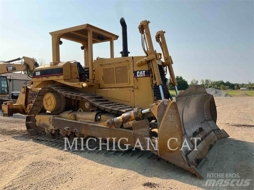 CAT D8N Crawler dozers