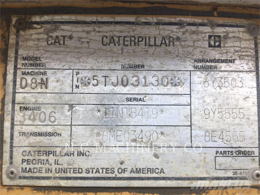 CAT D8N Crawler dozers