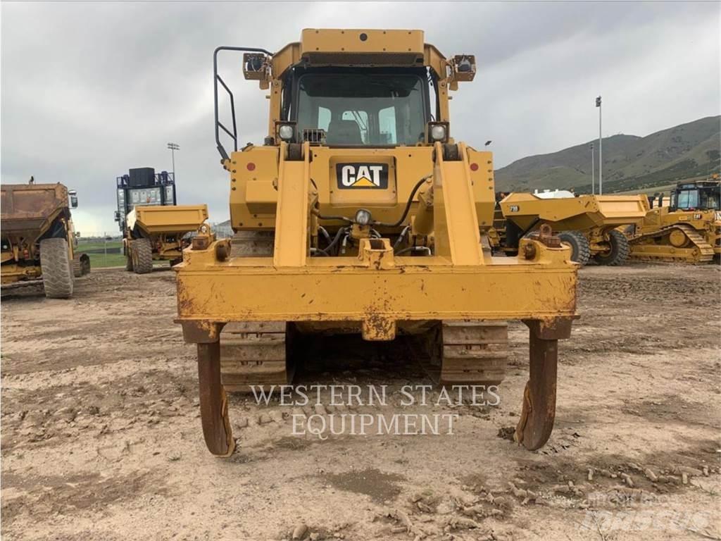 CAT D8T Crawler dozers