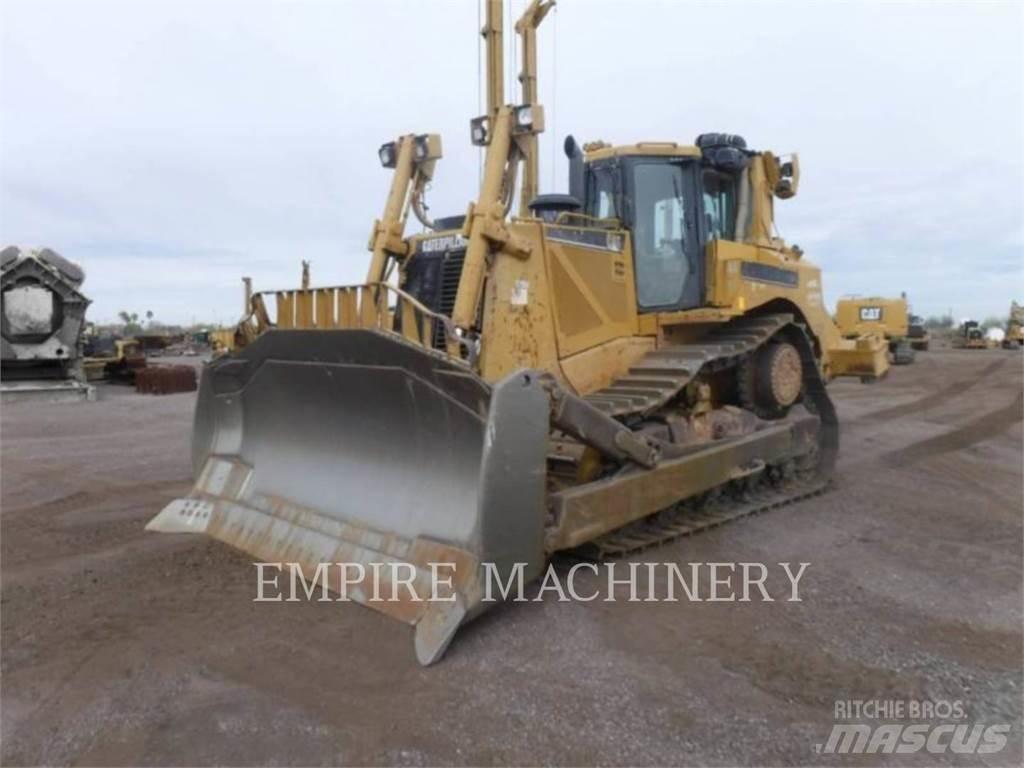 CAT D8T Crawler dozers