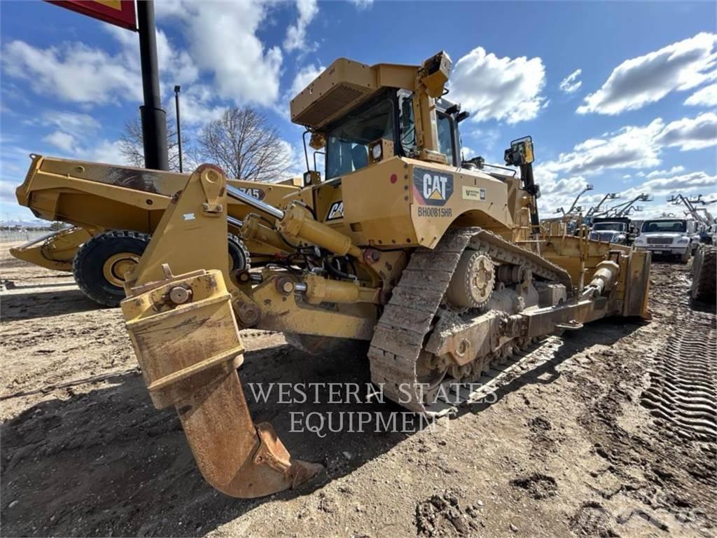 CAT D8T Crawler dozers