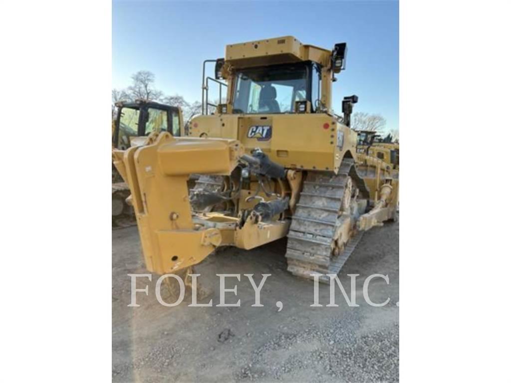 CAT D8T Crawler dozers