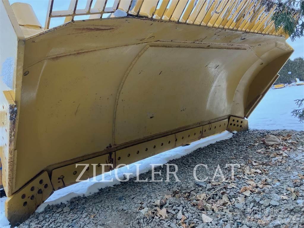 CAT D9TSUBLADE Blades