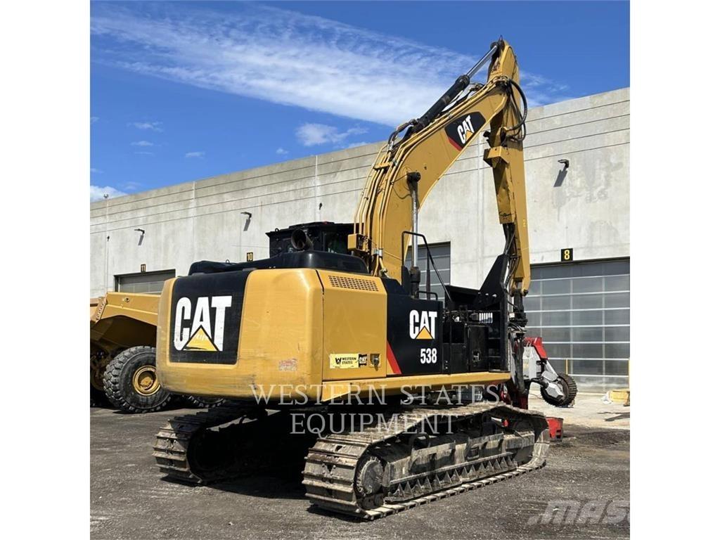 CAT FM538 Forestry tractors
