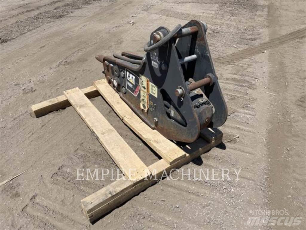 CAT H90C Forks