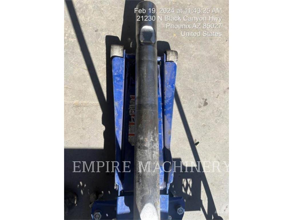 CAT H90C Forks