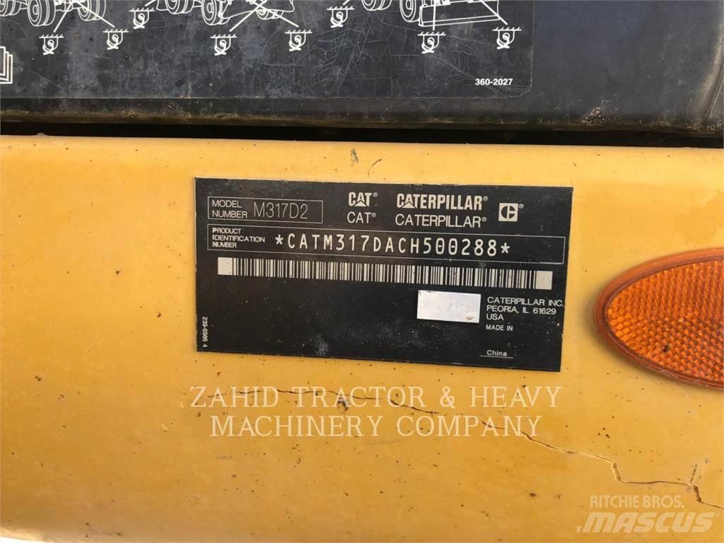 CAT M317D Wheeled excavators