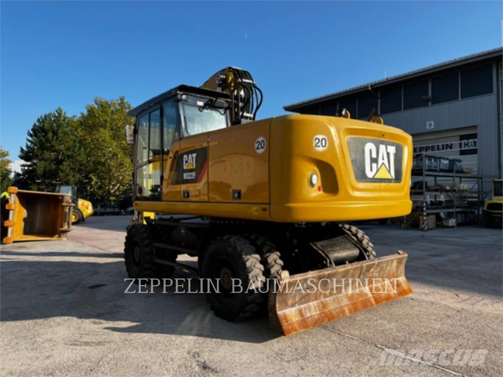 CAT M322F Wheeled excavators