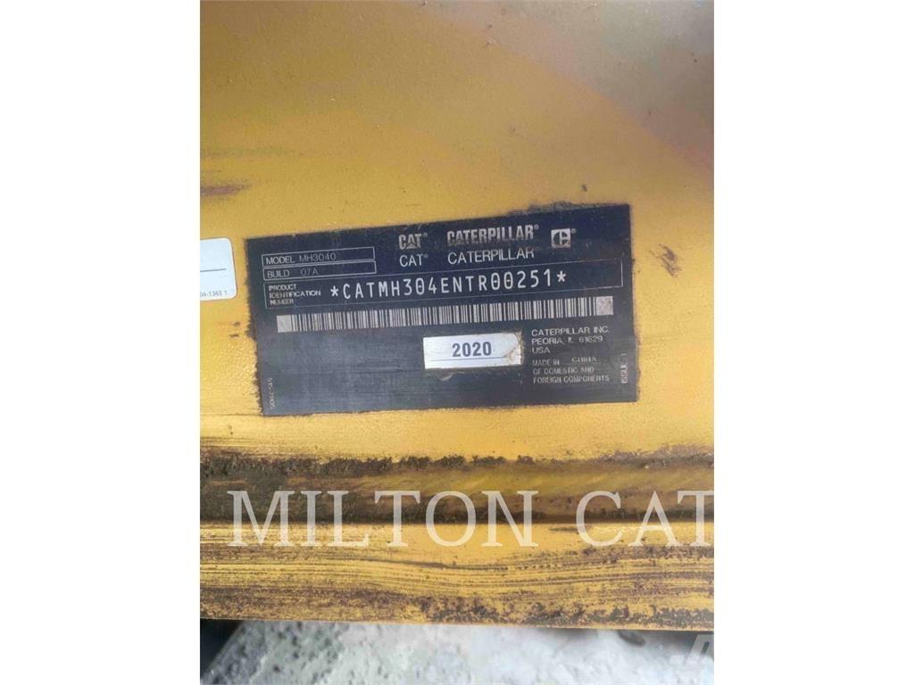 CAT MH3040-07 Wheeled excavators