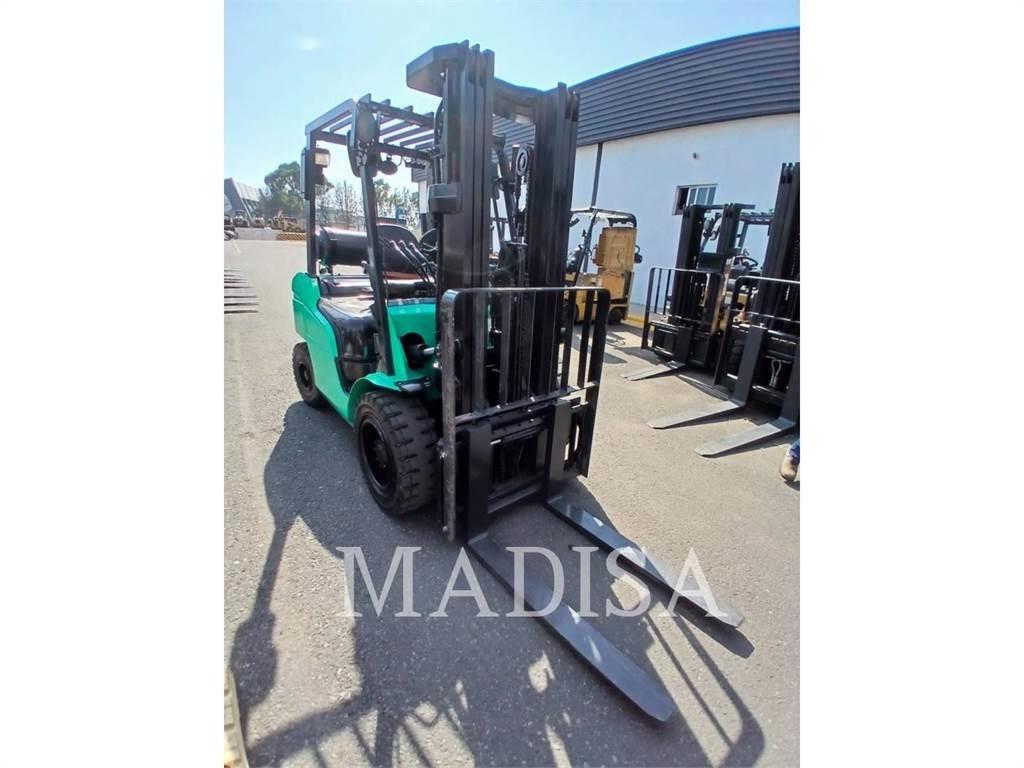CAT MITSUBISHI FG30N-LP Other