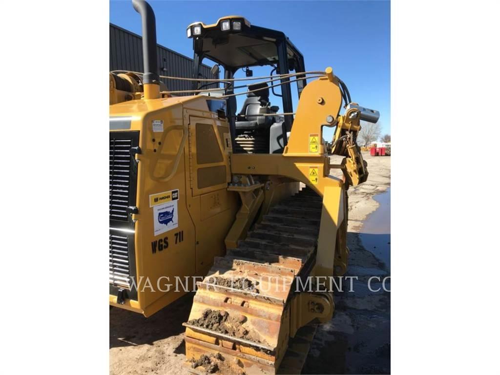 CAT PL61 Pipe layer dozers