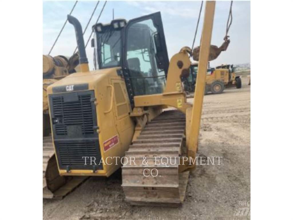 CAT PL61 Crawler dozers