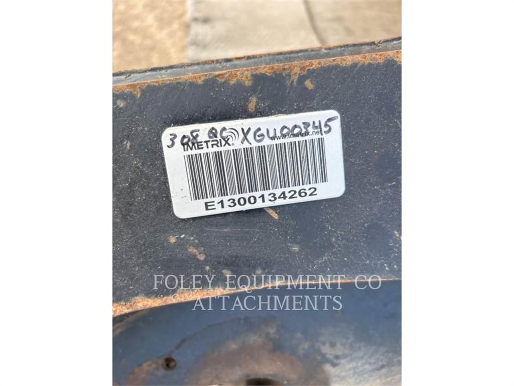 CAT QC308 Crawler excavators