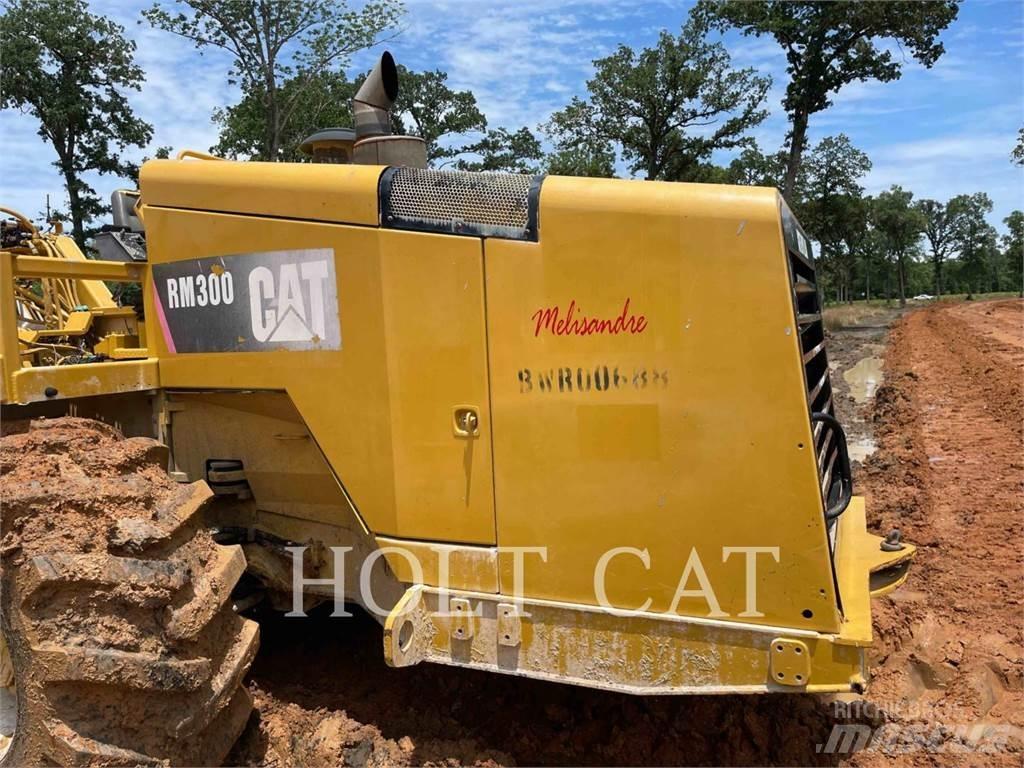 CAT RM300 Asphalt recycling