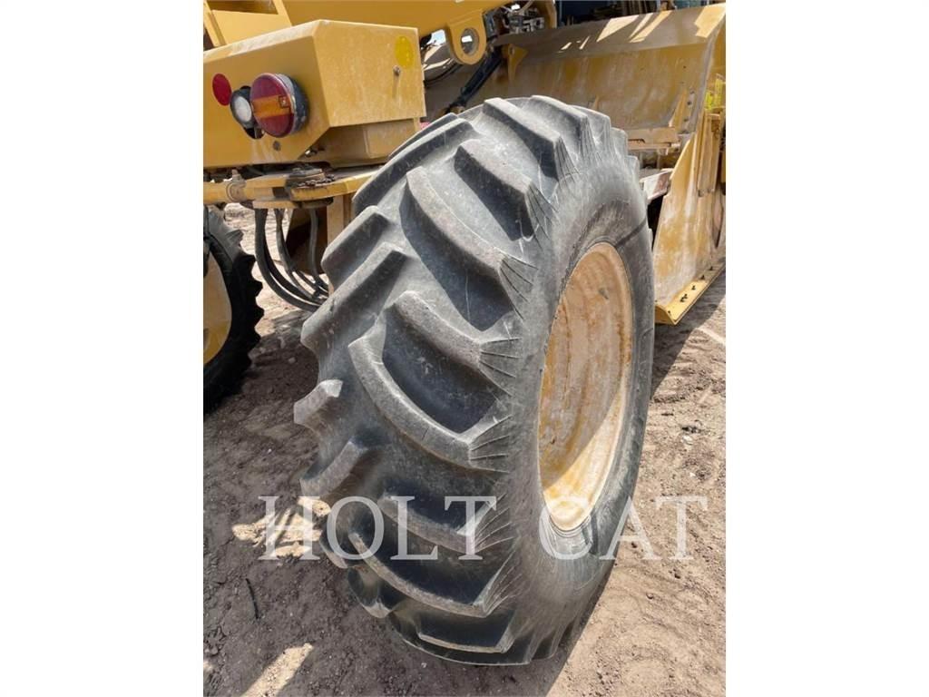 CAT RM400 Asphalt recycling