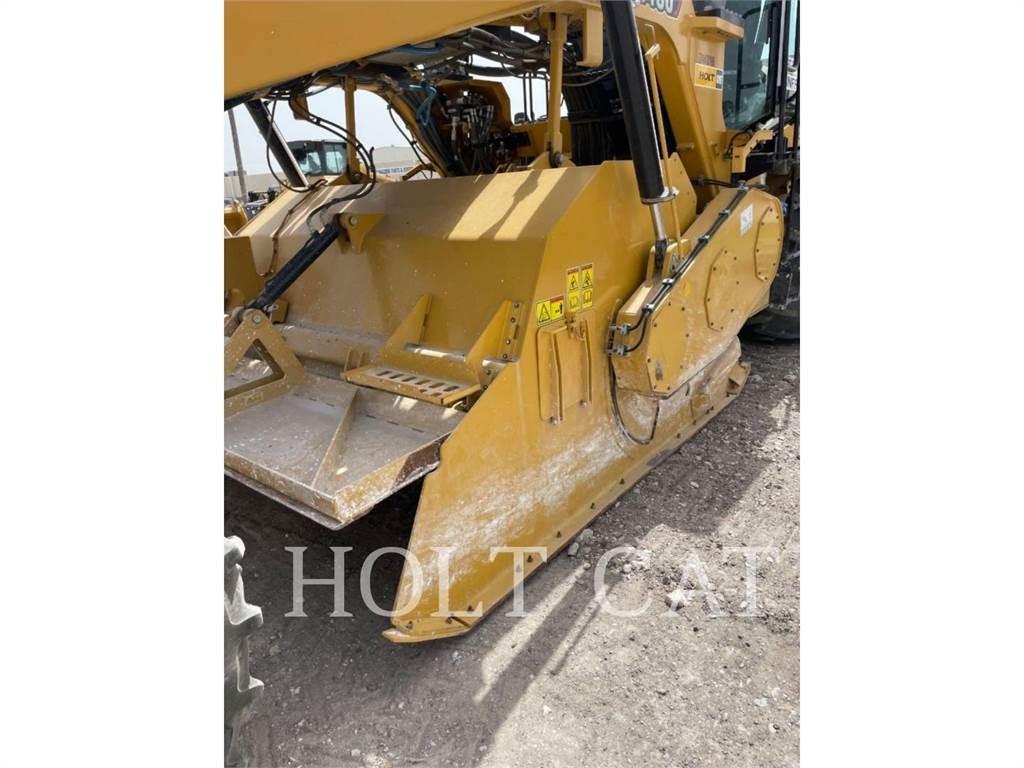 CAT RM400 CAB Asphalt recycling