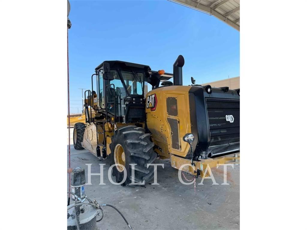 CAT RM400 CAB Asphalt recycling