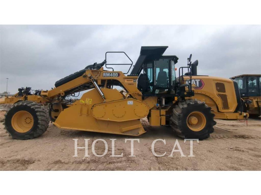 CAT RM400 CAB Asphalt recycling