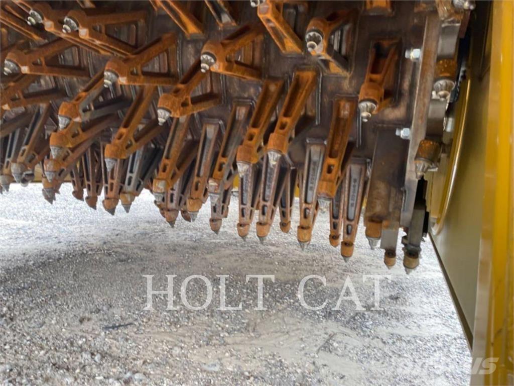 CAT RM500B CAB Asphalt recycling