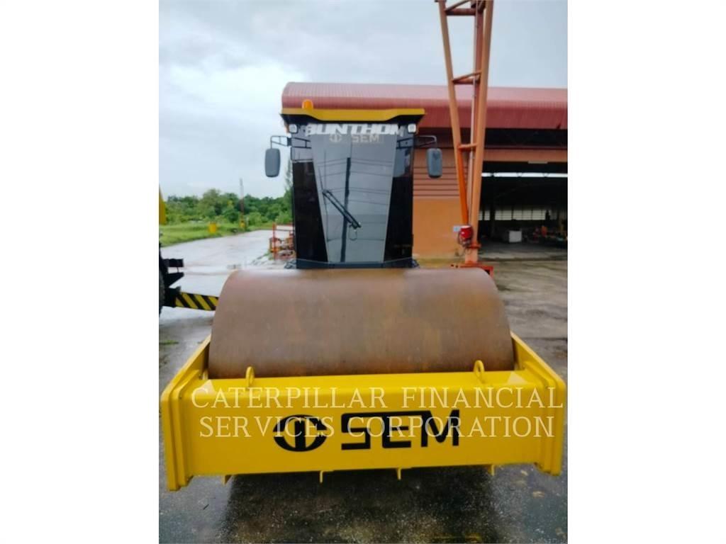 CAT SEM510 Single drum rollers