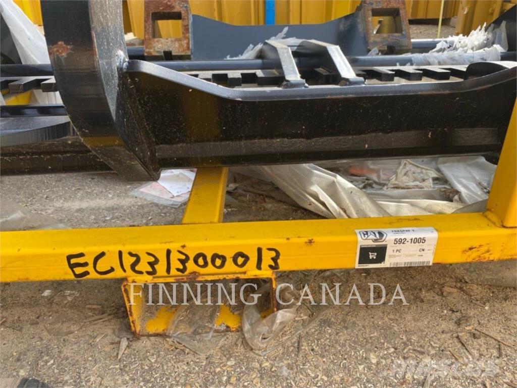 CAT SWL-CR-84IN Forks