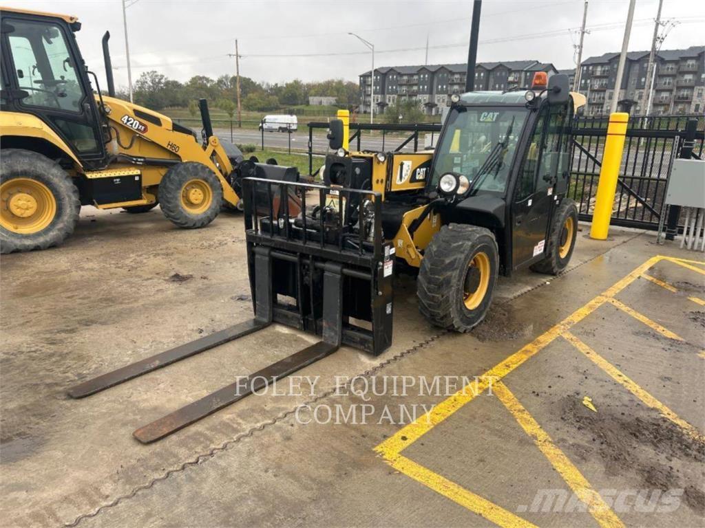 CAT TH255CC Telescopic handlers