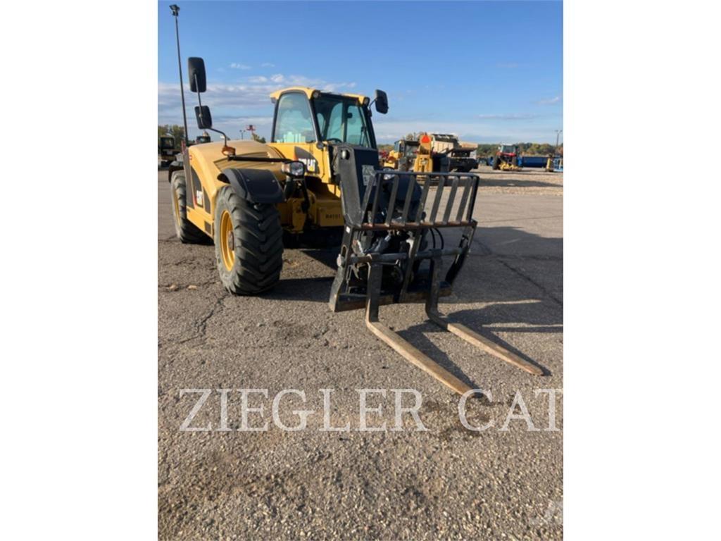 CAT TH408D Telescopic handlers