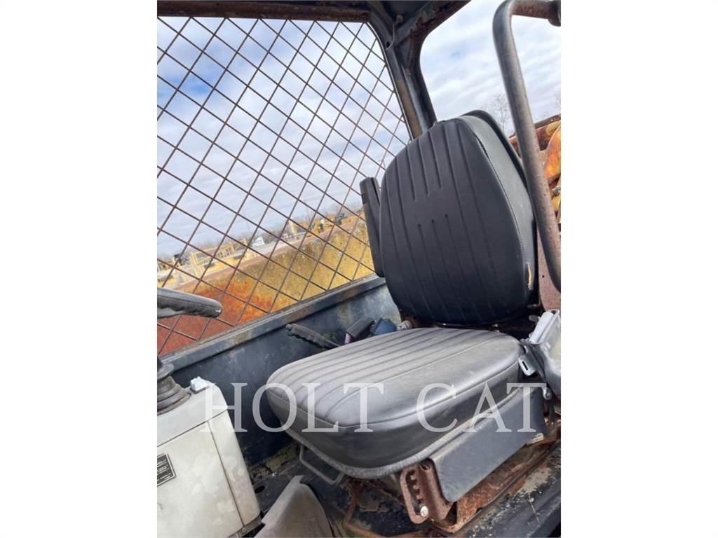 CAT TH63 Telescopic handlers