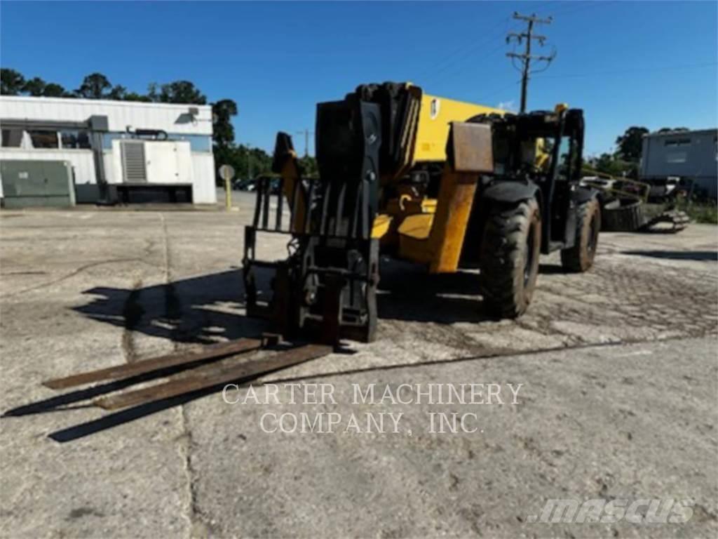 CAT TL 1055 C Telescopic handlers