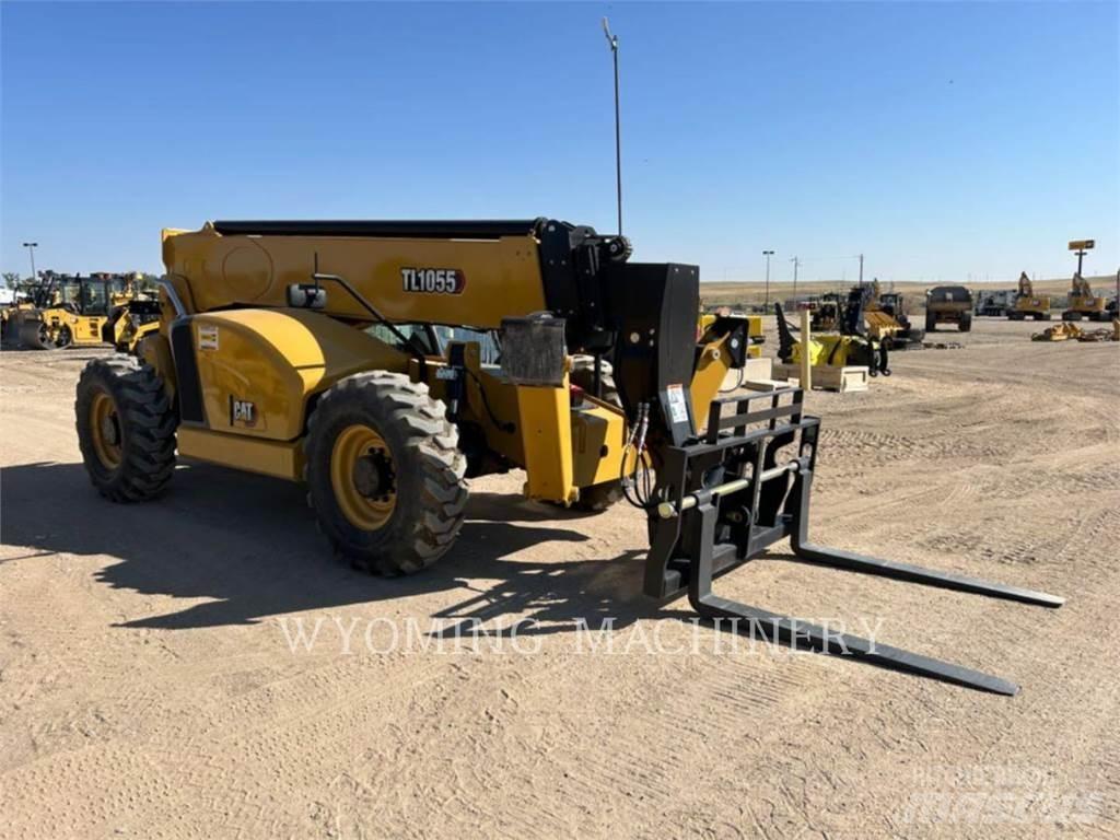 CAT TL1055 Telescopic handlers