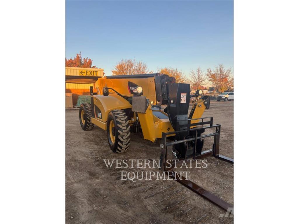 CAT TL1055D Telescopic handlers