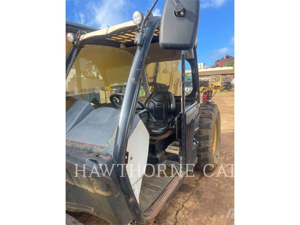 CAT TL1055D Telescopic handlers