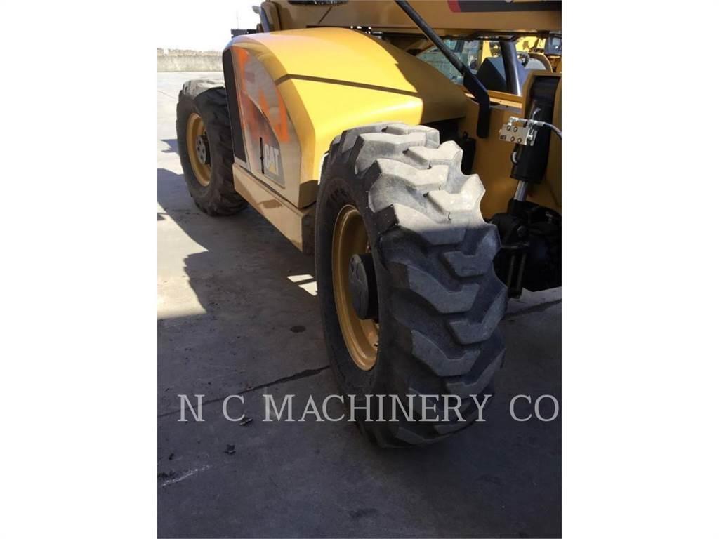 CAT TL1055D CN Telescopic handlers