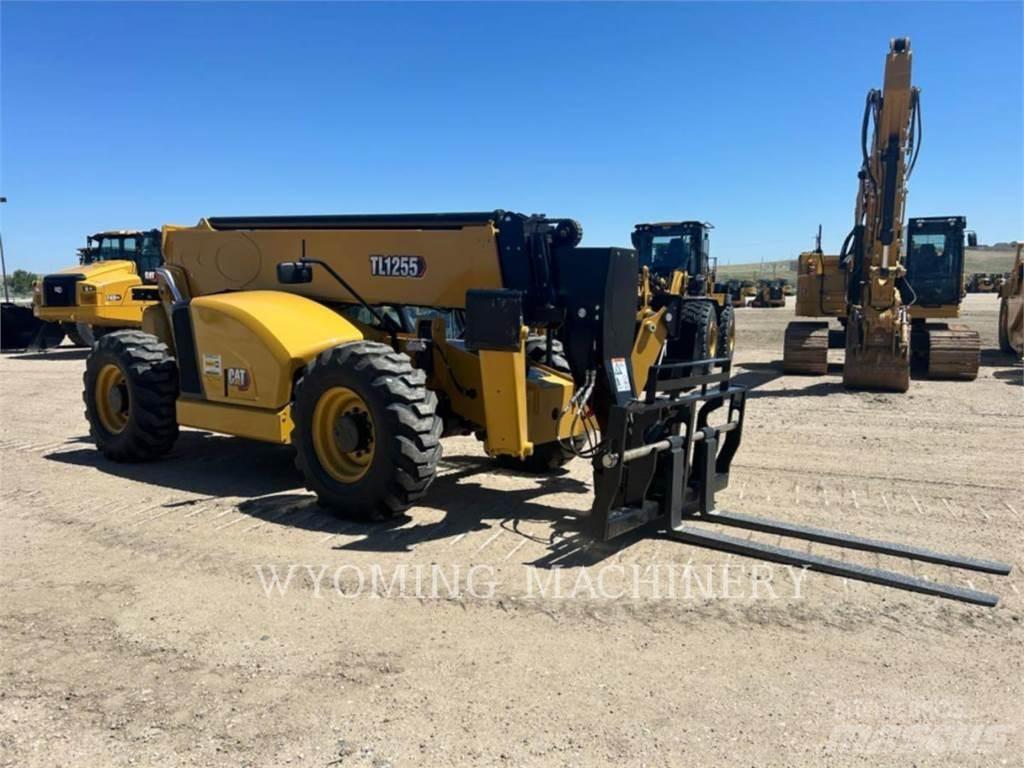 CAT TL1255 Telescopic handlers