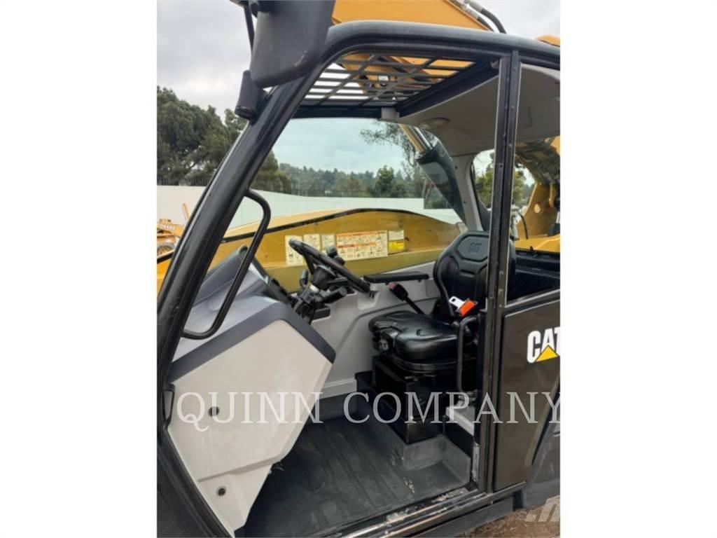 CAT TL642D Telescopic handlers