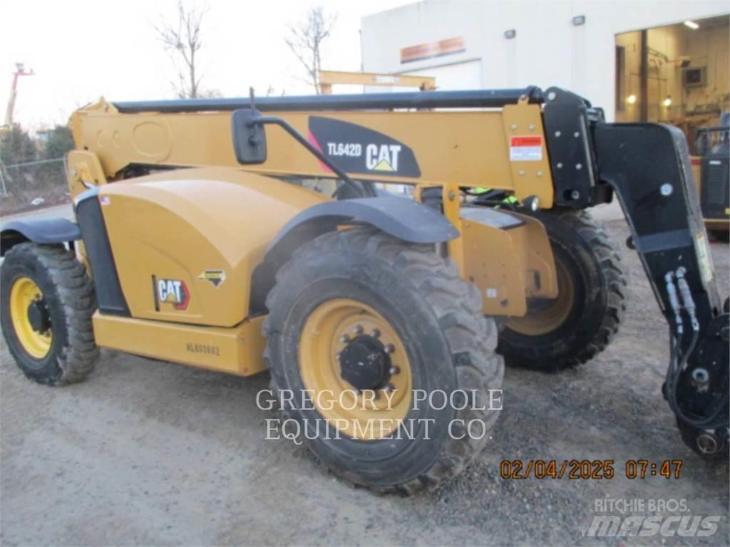 CAT TL642D Telescopic handlers